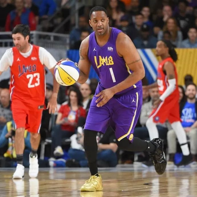 们更加充满 们更加充满