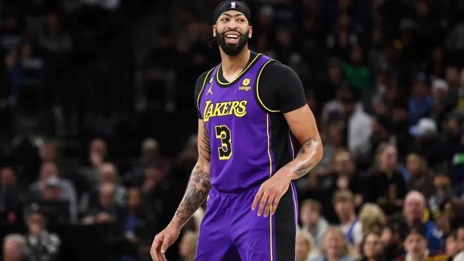 靠单靠天赋 靠单靠天赋